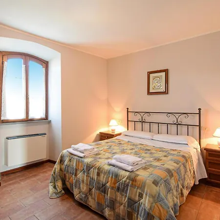 Apartment Cozy In With Kitchen Gubbio